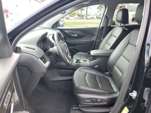 Ebony Twilight Metallic 2023 GMC Terrain SLT