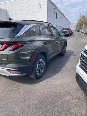 Rockwood Green 2025 Hyundai TUCSON SEL