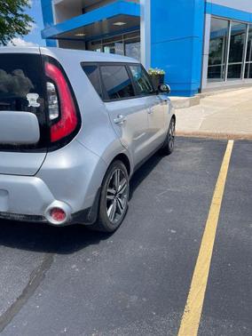 Bright Silver 2015 Kia Soul !