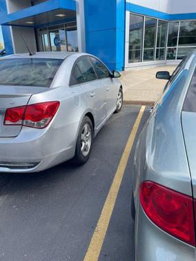 Silver Ice Metallic 2013 Chevrolet Cruze 1LT