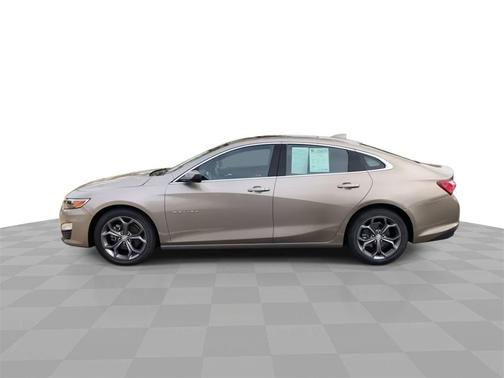 2022 Chevrolet Malibu FWD LT