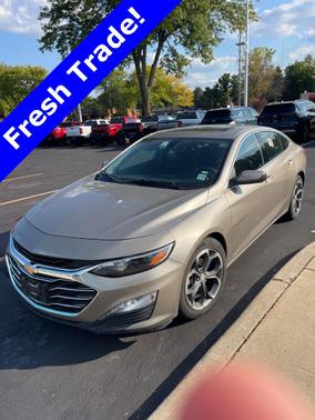 2022 Chevrolet Malibu FWD LT