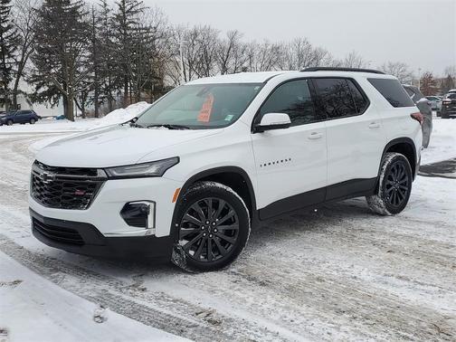 2023 Chevrolet Traverse RS