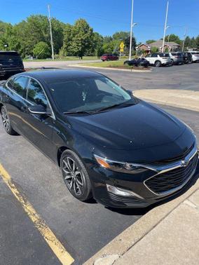 Mosaic Black Metallic 2023 Chevrolet Malibu FWD RS