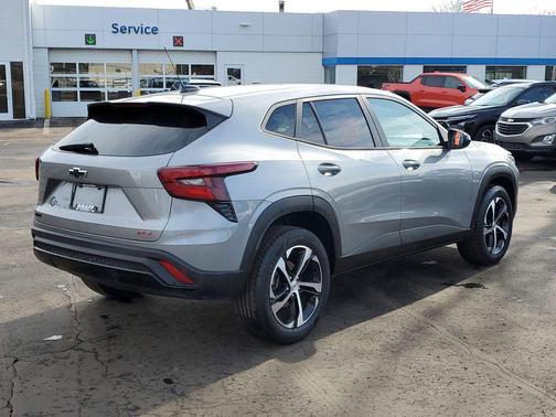 2024 Chevrolet Trax FWD 1RS