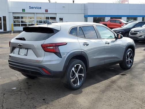 2024 Chevrolet Trax FWD 1RS