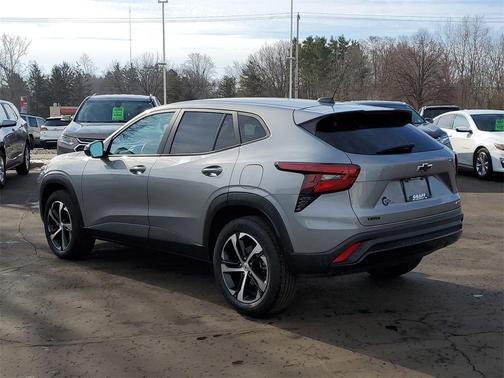 2024 Chevrolet Trax FWD 1RS
