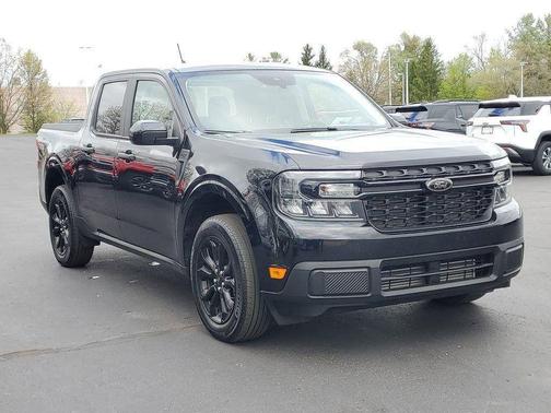 SHADOW BLACK 2024 Ford Maverick XLT