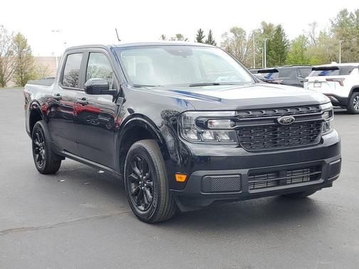 SHADOW BLACK 2024 Ford Maverick XLT