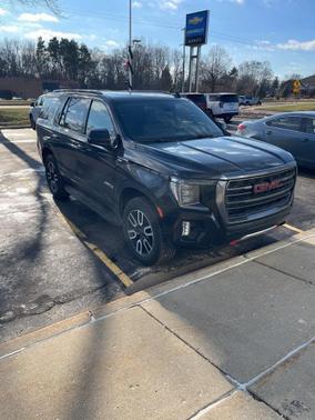 2021 GMC Yukon 4WD AT4