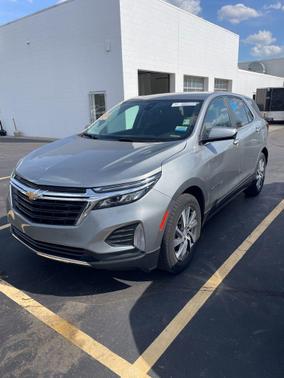 Sterling Gray Metallic 2023 Chevrolet Equinox 1LT