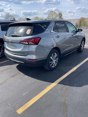 Sterling Gray Metallic 2023 Chevrolet Equinox 1LT