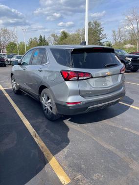 Sterling Gray Metallic 2023 Chevrolet Equinox 1LT