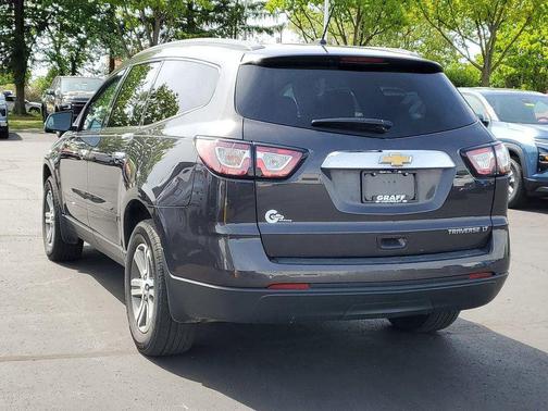 Tungsten Metallic 2015 Chevrolet Traverse 1LT