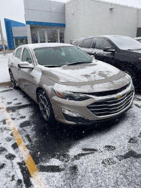 Mineral Gray Metallic 2023 Chevrolet Malibu FWD 1LT