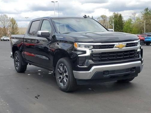 Black 2024 Chevrolet Silverado 1500 LT