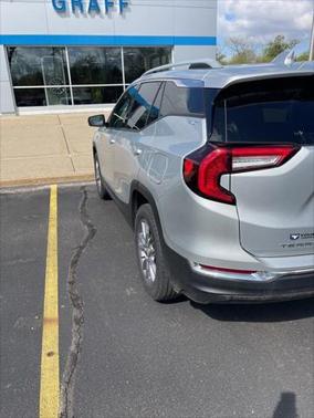 2022 GMC Terrain SLT