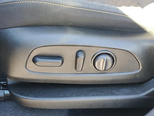 Mosaic Black Metallic 2024 Chevrolet Equinox 1LT
