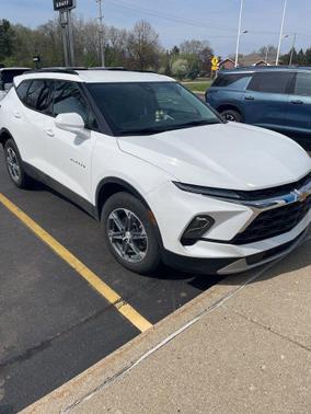 Summit White 2023 Chevrolet Blazer 2LT