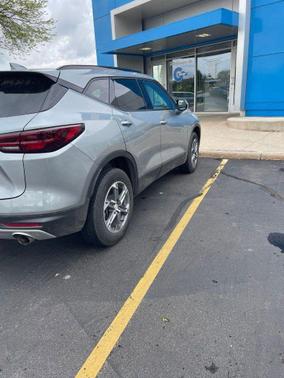 Sterling Gray Metallic 2023 Chevrolet Blazer 2LT