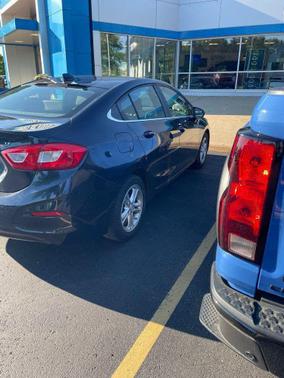Blue Ray Metallic 2016 Chevrolet Cruze LT Auto