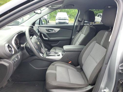 Sterling Gray Metallic 2024 Chevrolet Blazer 2LT