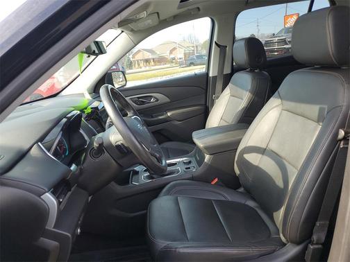 2021 Chevrolet Traverse RS