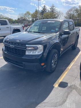 SHADOW BLACK 2024 Ford Maverick XLT