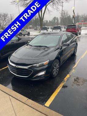 2023 Chevrolet Malibu FWD RS