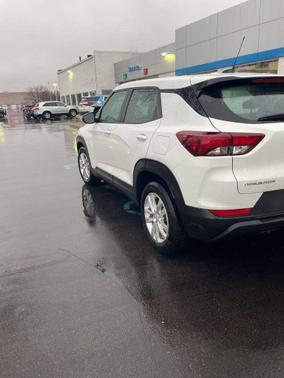 2023 Chevrolet Trailblazer LS