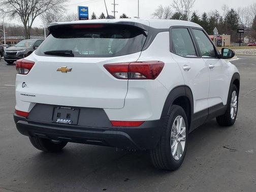 2023 Chevrolet Trailblazer LS