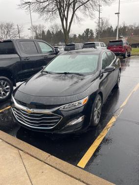 2022 Chevrolet Malibu FWD Premier