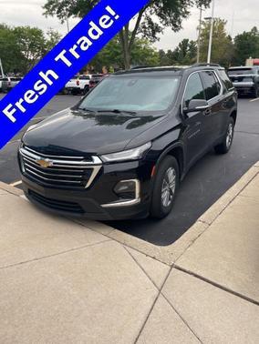 2022 Chevrolet Traverse LT Cloth