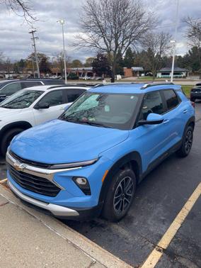 Fountain Blue 2024 Chevrolet Trailblazer LT