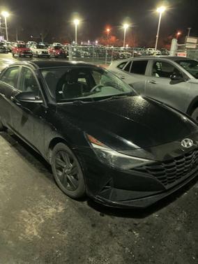 2022 Hyundai ELANTRA HEV Blue