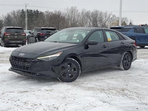 2022 Hyundai ELANTRA HEV Blue