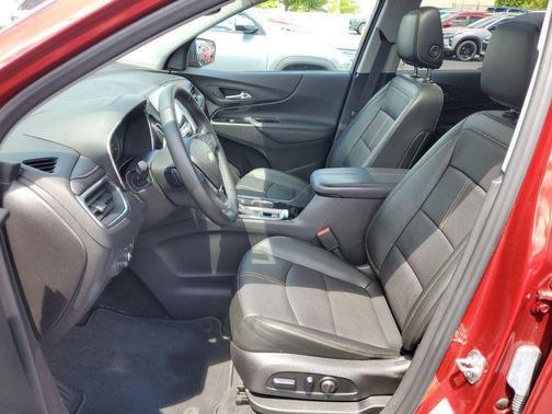 Radiant Red Tintcoat 2024 Chevrolet Equinox Premier w/1LZ