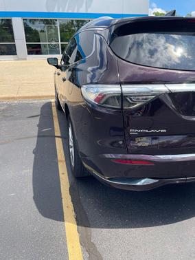 Rich Garnet Metallic 2022 Buick Enclave AWD Avenir