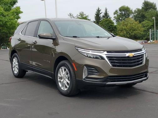 Harvest Bronze Metallic 2024 Chevrolet Equinox 1LT