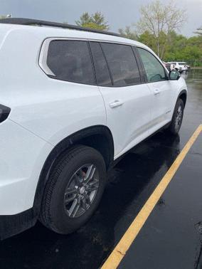 Summit White 2025 GMC Acadia AWD Elevation