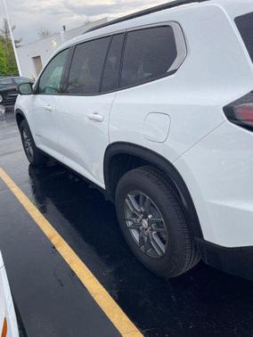 Summit White 2025 GMC Acadia AWD Elevation