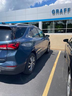 Lakeshore Blue Metallic 2024 Chevrolet Equinox Premier w/1LZ