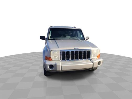2007 Jeep Commander Sport