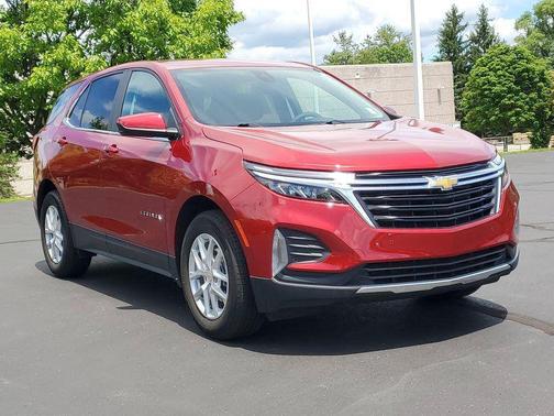 Radiant Red Tintcoat 2024 Chevrolet Equinox 1LT