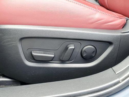 Polymetal Gray Metallic 2025 Mazda CX-30 2.5 S Carbon Edition