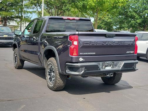 Dark Ash Metallic 2023 Chevrolet Silverado 1500 ZR2