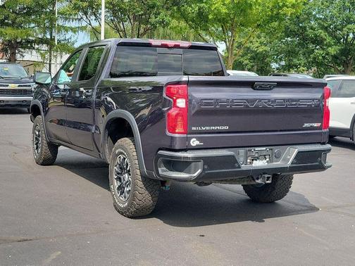 Dark Ash Metallic 2023 Chevrolet Silverado 1500 ZR2