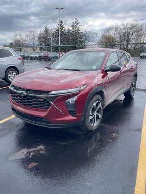 Crimson Metallic 2024 Chevrolet Trax FWD 1RS