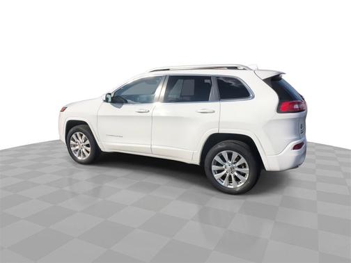 2016 Jeep Cherokee Overland