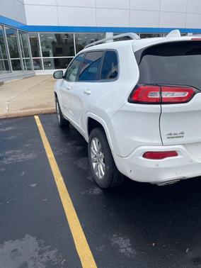 2016 Jeep Cherokee Overland